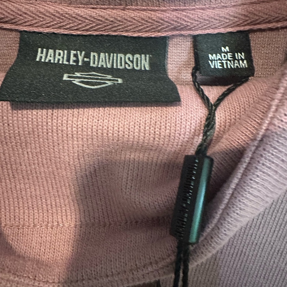Harley-Davidson Women’s Bar & Shield Funnel Neck, Mauve, Brand New- Size M - Picture 3 of 4